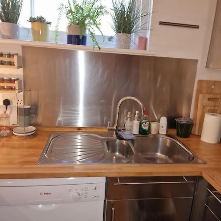 Kensington Place Лондон Екстериор снимка